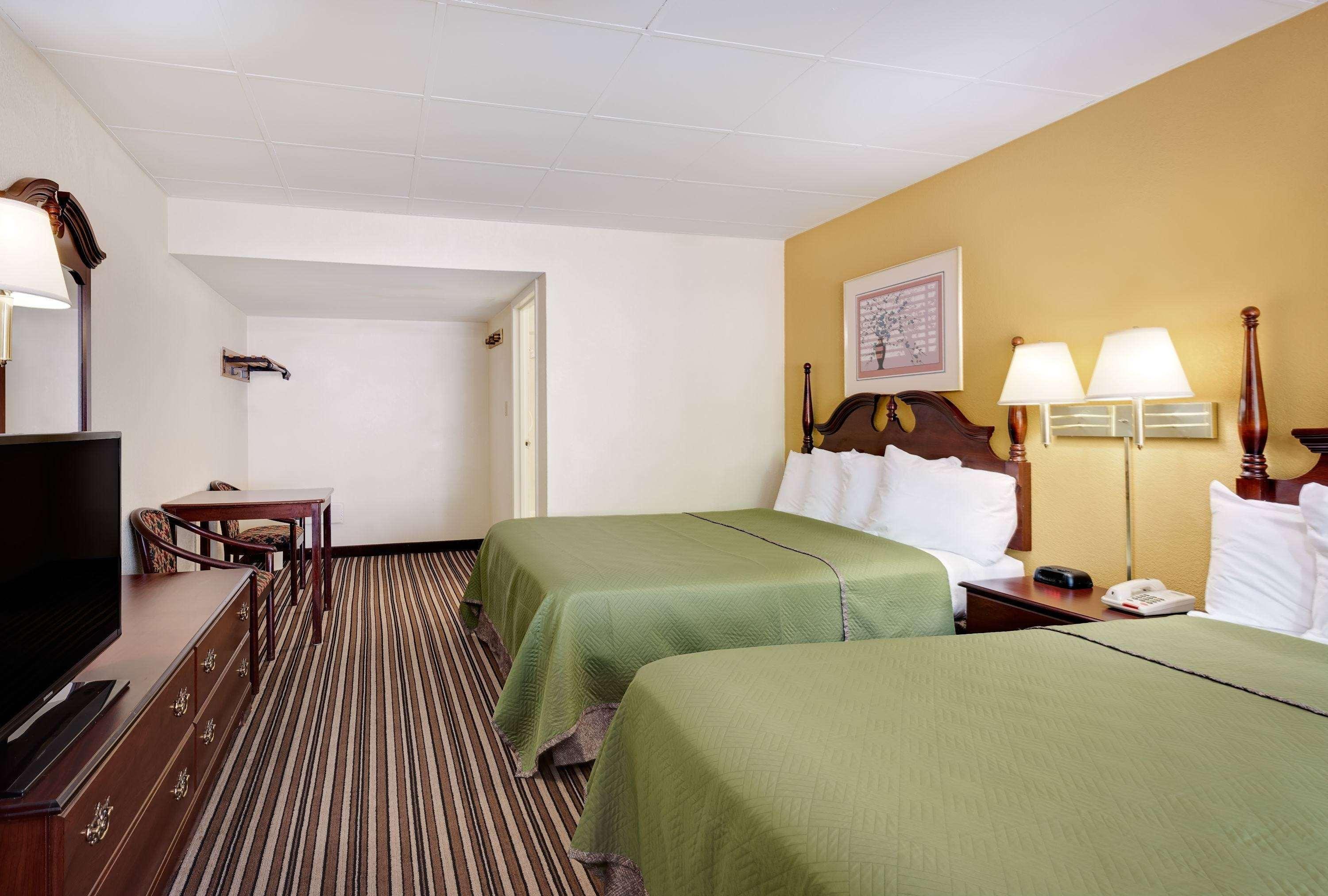 Travelodge By Wyndham Chambersburg Eksteriør billede