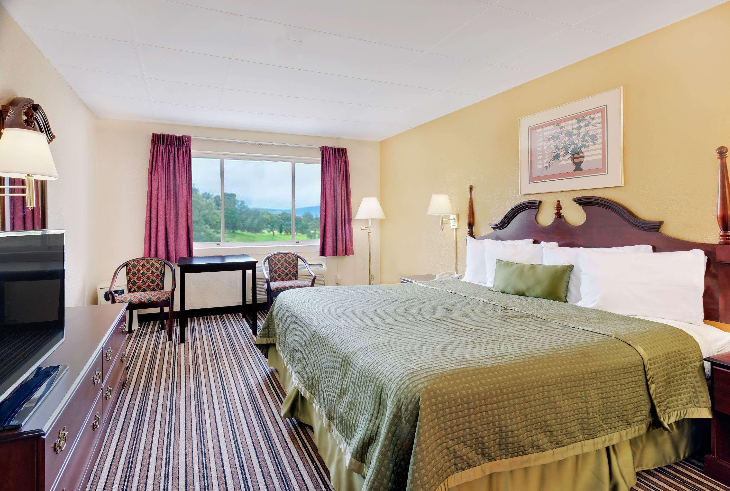 Travelodge By Wyndham Chambersburg Eksteriør billede