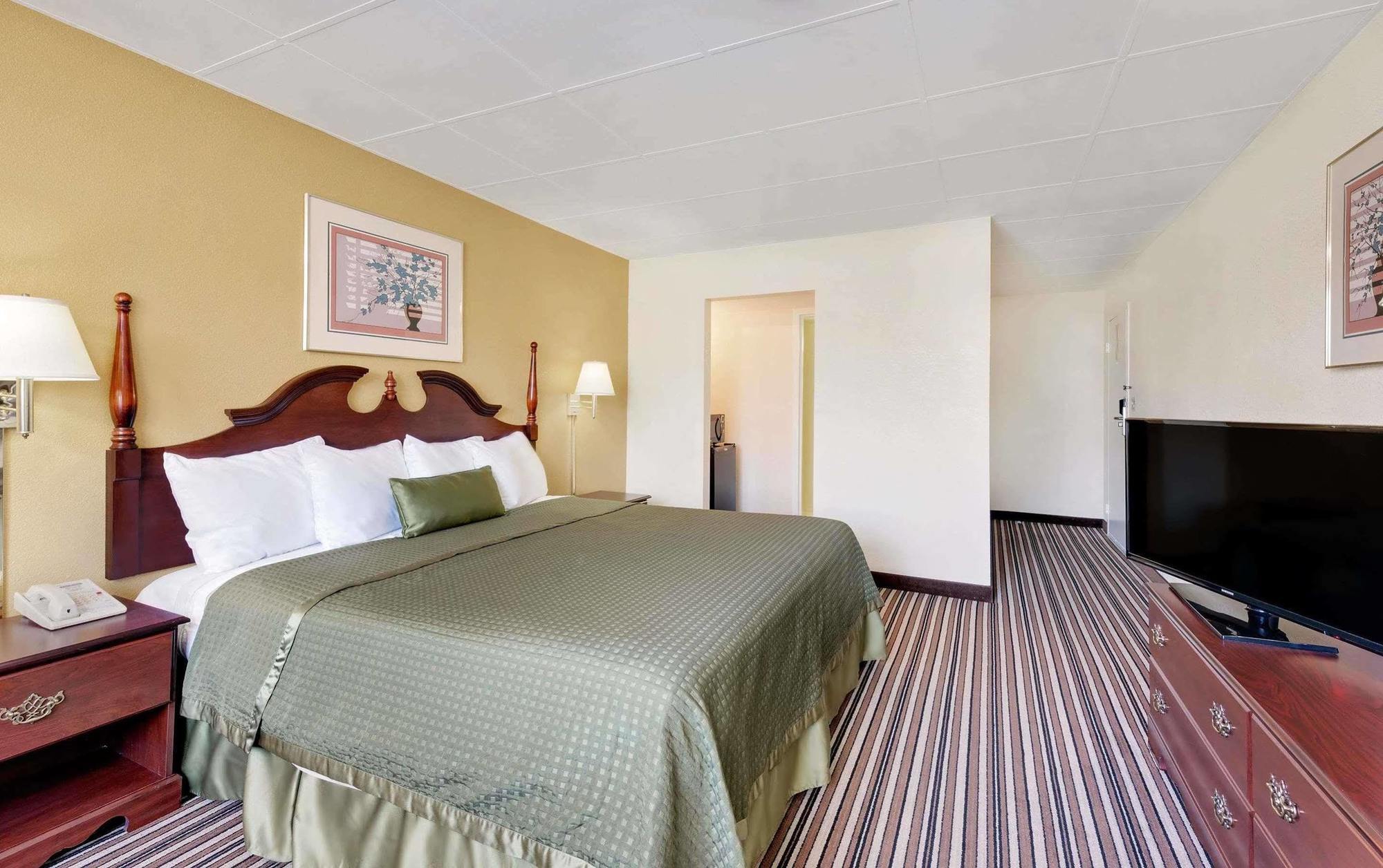 Travelodge By Wyndham Chambersburg Eksteriør billede
